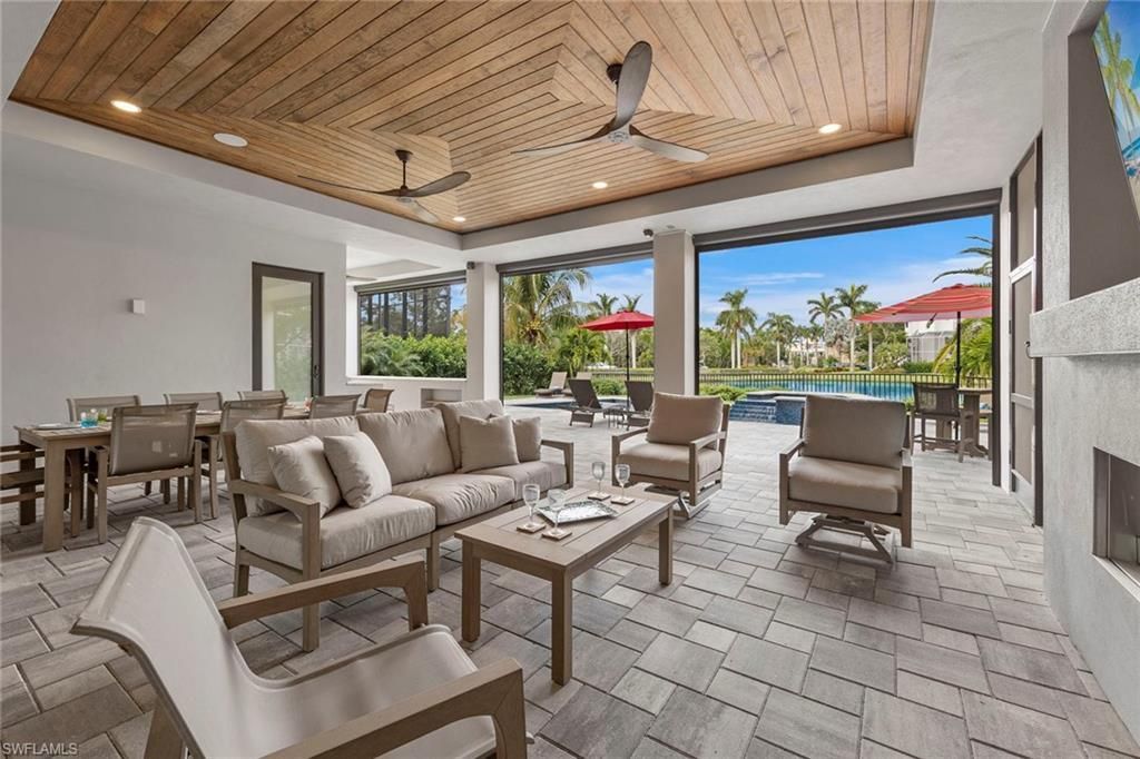 211 San Mateo Dr, Bonita Springs, FL 34134 Photo
