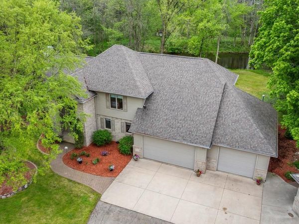 W8678 HILLVIEW ROAD, Hortonville, WI 54944