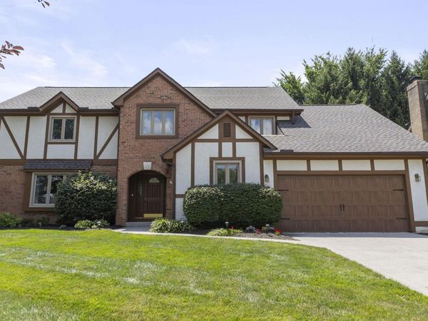 1219 Leicester Place, Columbus, OH 43235