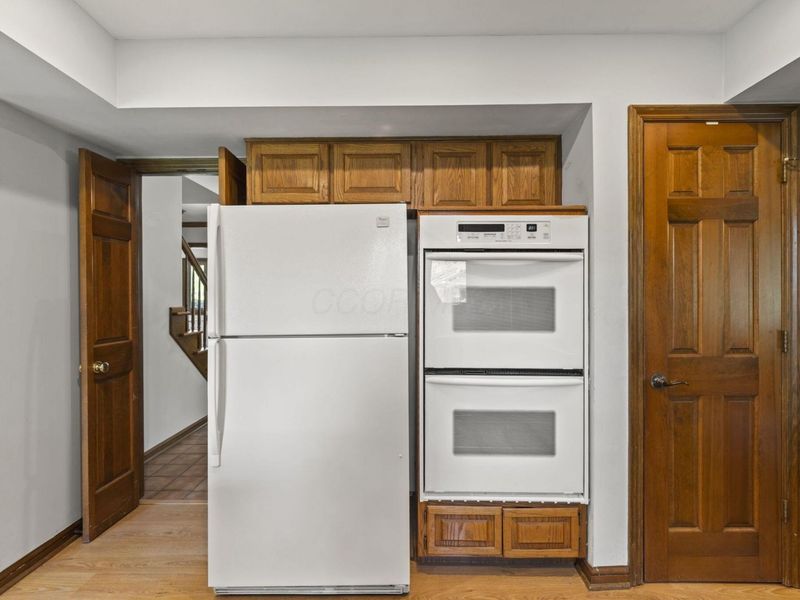 1219 Leicester Place, Columbus, OH 43235 Photo 14