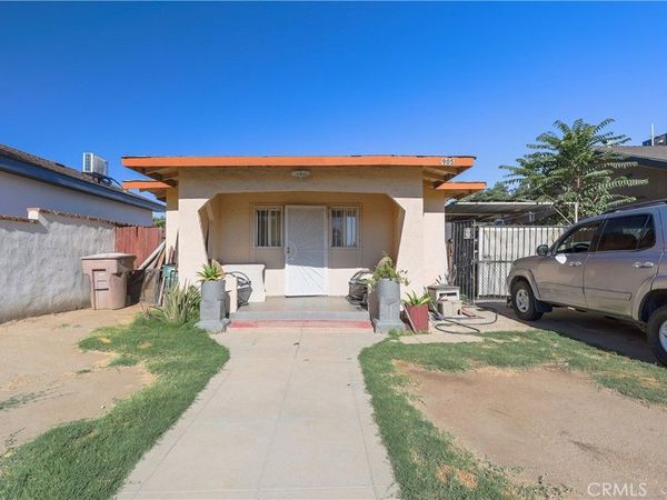 905 Q Street, Bakersfield, CA 93304