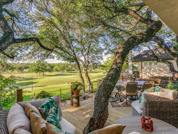 153 Watts Ln, Unit 6, Canyon Lake, TX 78133