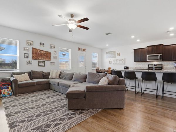 4167 Trail De Paris, New Braunfels, TX 78132