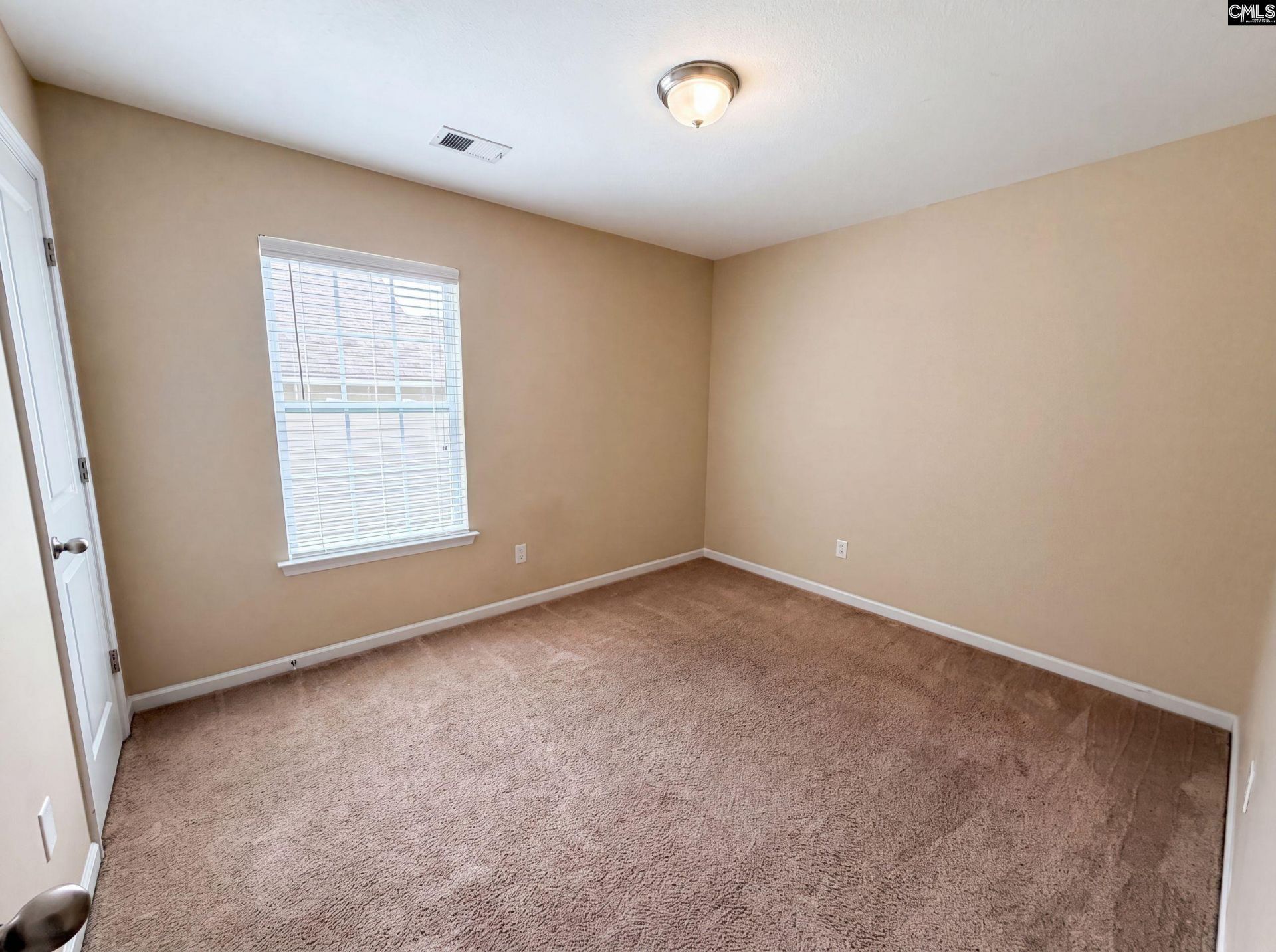 1066 Rabon Pond Drive  Photo 4