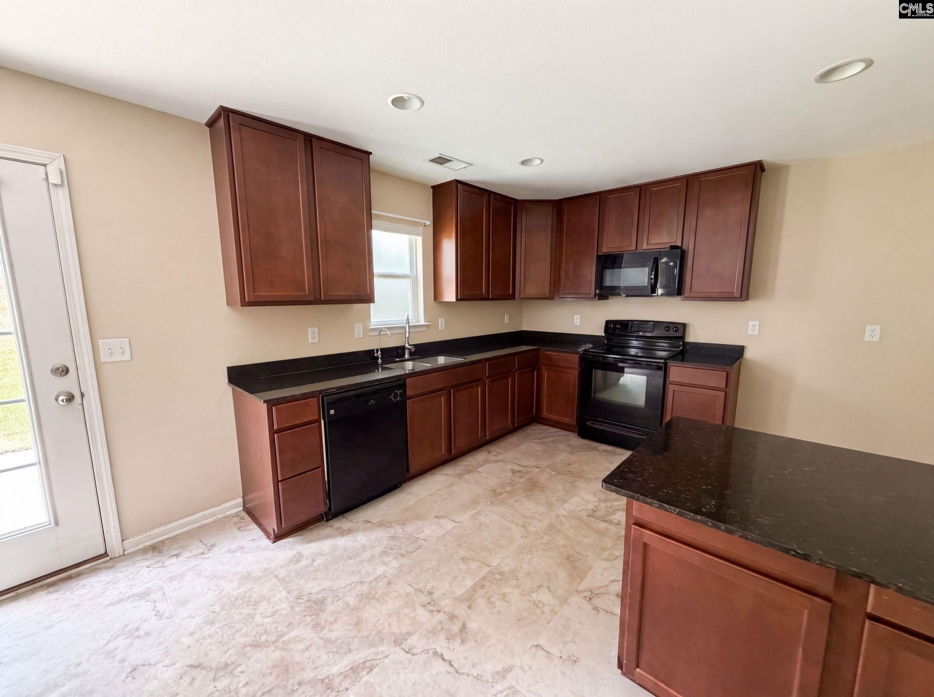 1066 Rabon Pond Drive  Photo 7