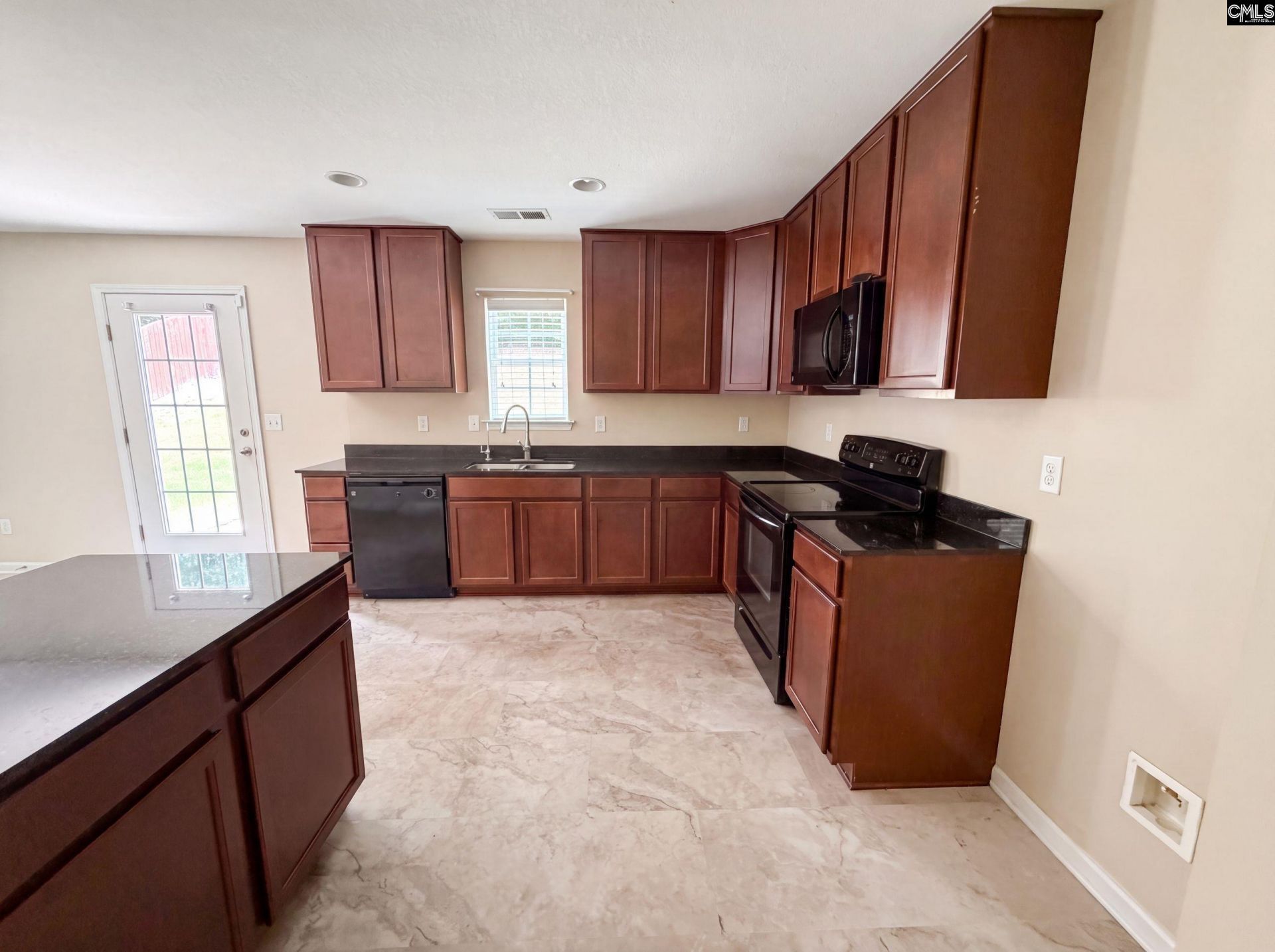 1066 Rabon Pond Drive  Photo 8