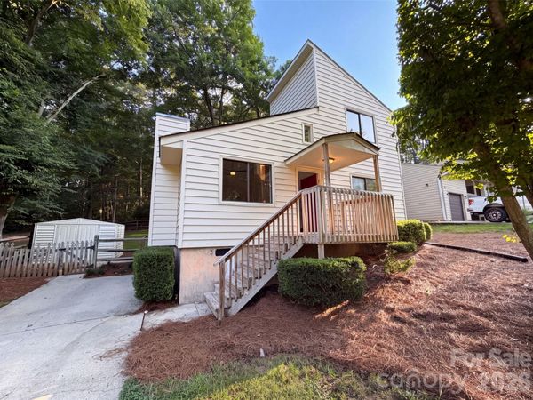 2427 Brook Canyon Drive , Charlotte, NC 28212