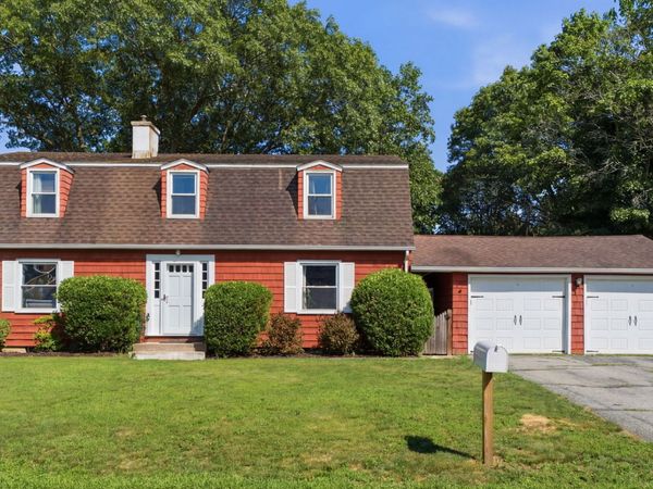 3 Anchorage, Old Saybrook, CT 06475