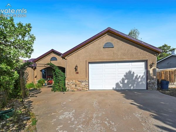 746 Westward Lane, Palmer Lake, CO 80133