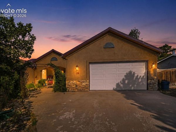 746 Westward Lane, Palmer Lake, CO 80133