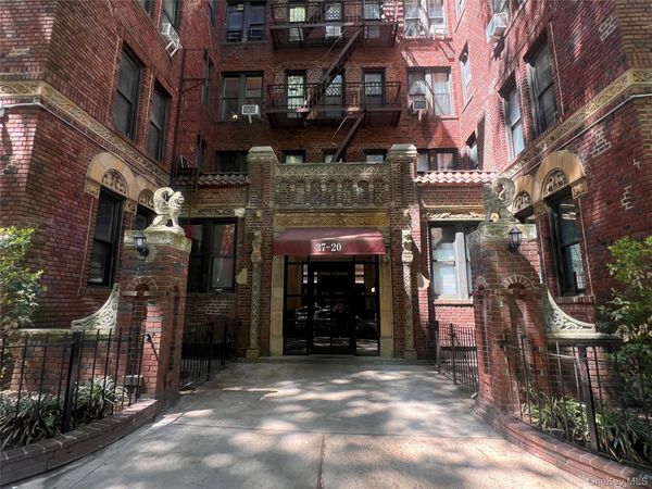 37-20 81 Street , Unit 5E, Jackson Heights, NY 11372