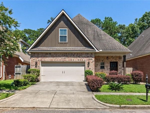 887 Grant Park Drive, Mobile, AL 36606