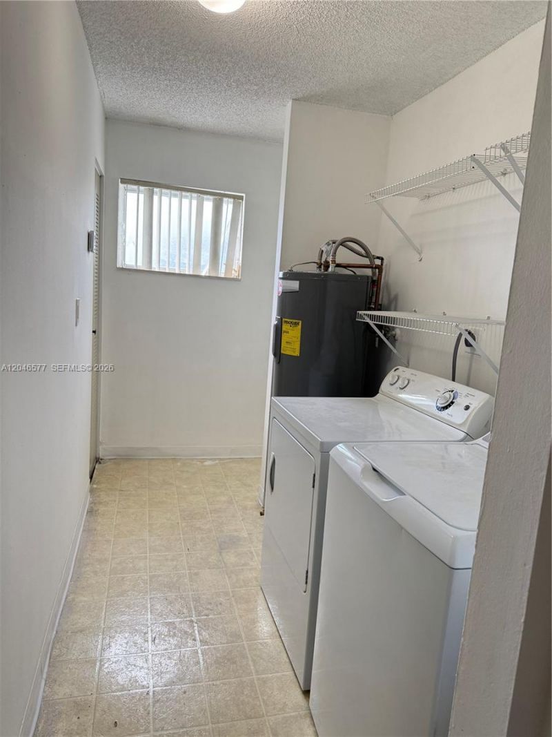 9355 Fontainebleau Blvd, Unit C208, Miami, FL 33172 Photo