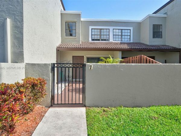 10505 SW 153rd Ct , Unit 7, Miami, FL 33196