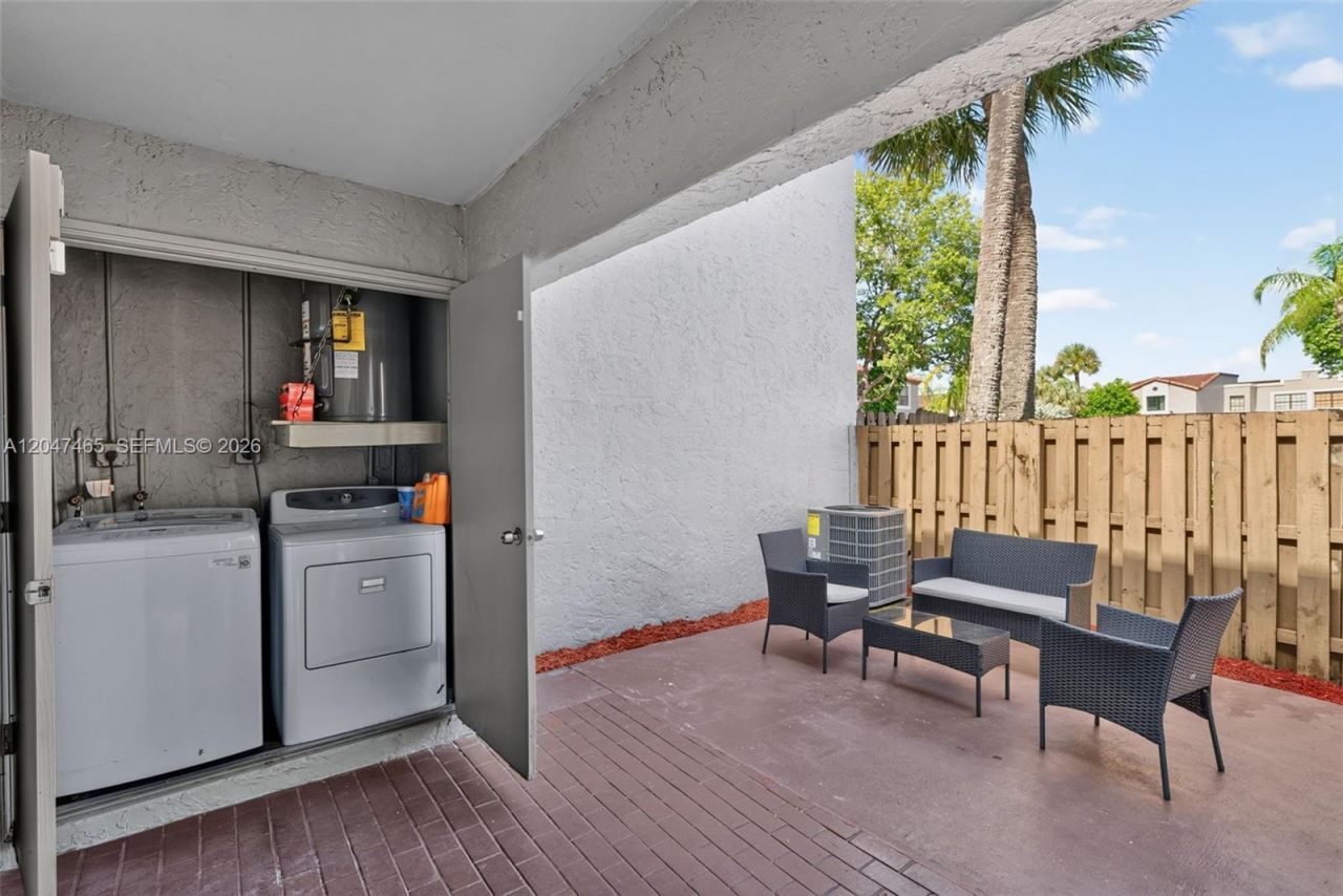10505 SW 153rd Ct , Unit 7, Miami, FL 33196 Photo
