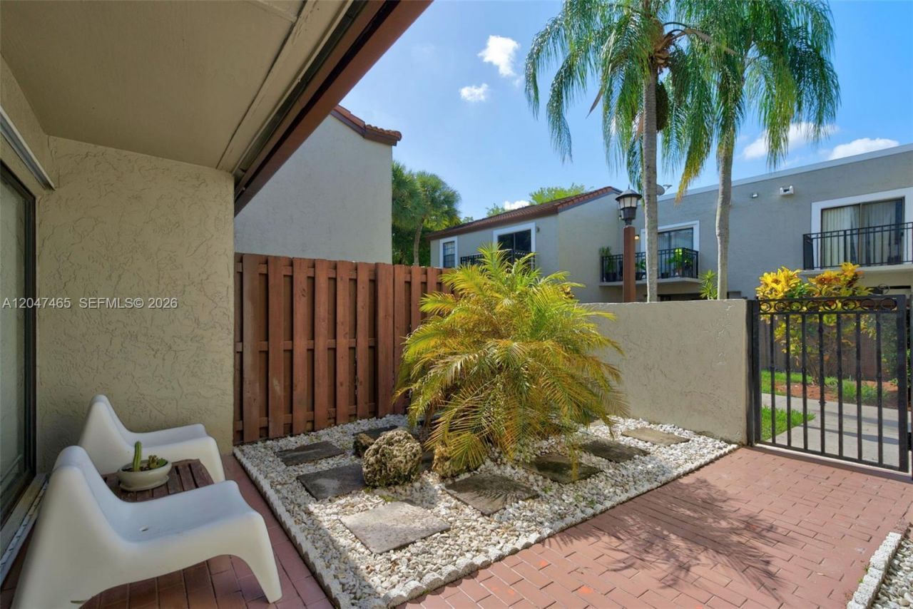 10505 SW 153rd Ct , Unit 7, Miami, FL 33196 Photo