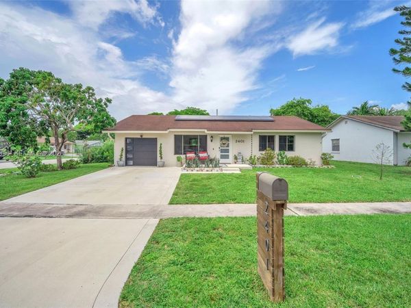 2401 NW 110th Ter , Unit 2401, Sunrise, FL 33322