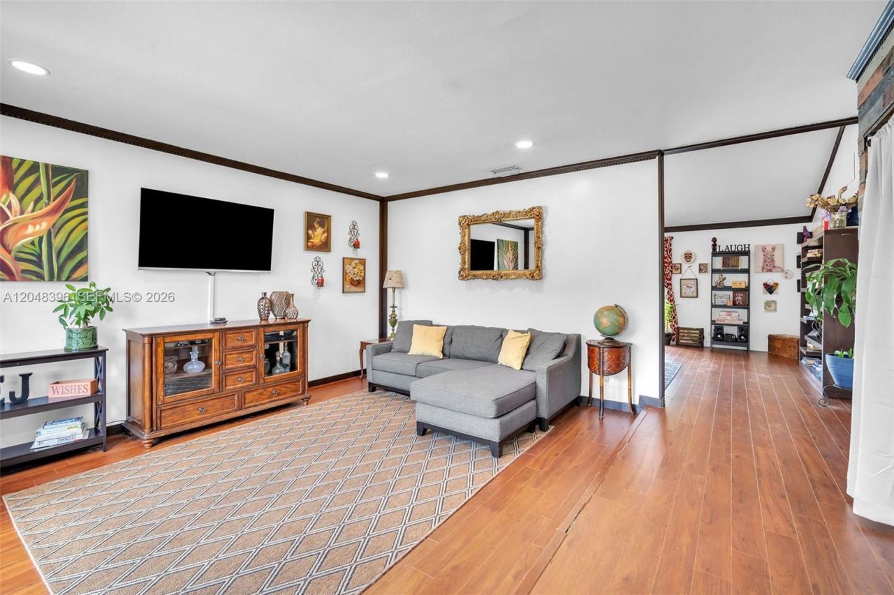 2401 NW 110th Ter , Unit 2401, Sunrise, FL 33322 Photo