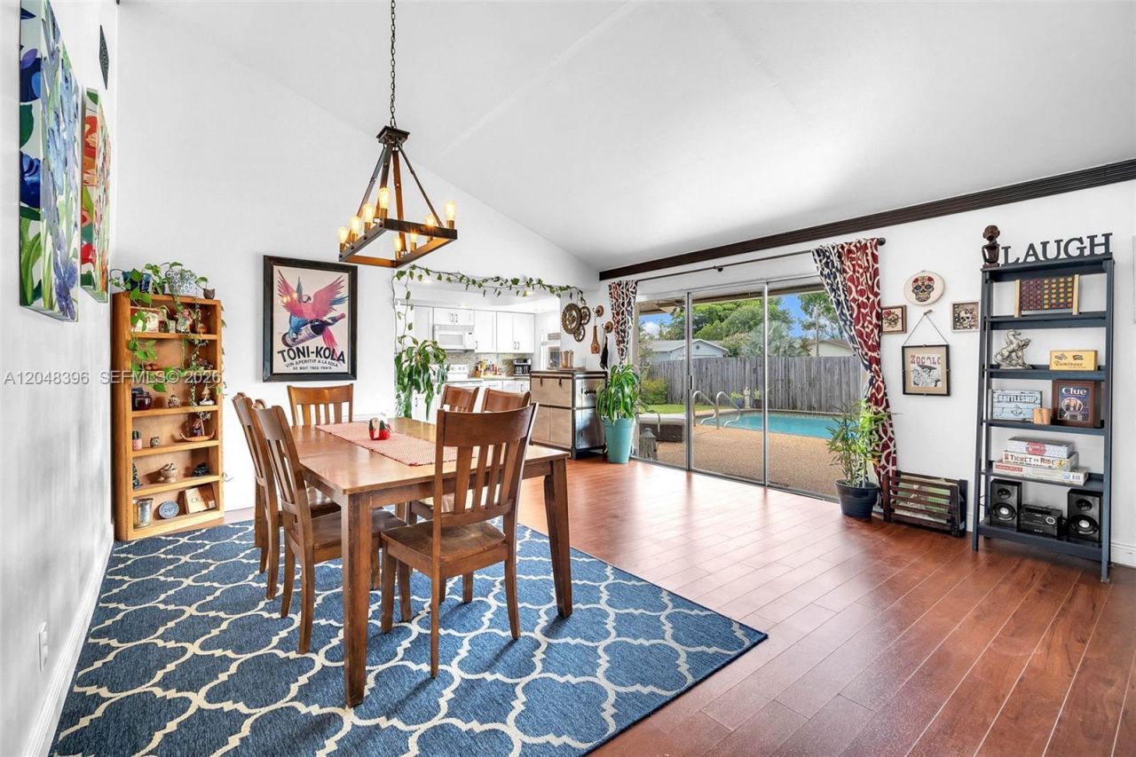 2401 NW 110th Ter , Unit 2401, Sunrise, FL 33322 Photo
