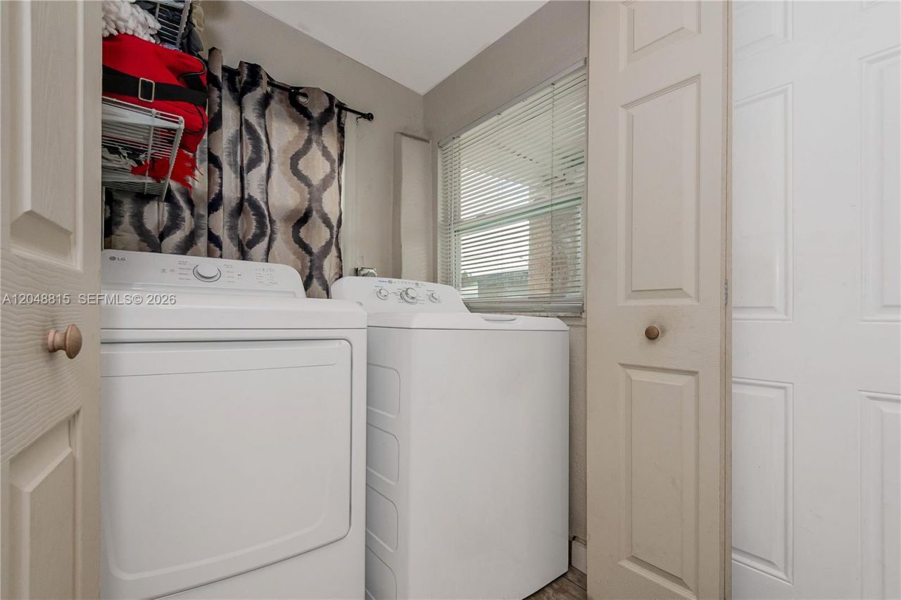 750 NE 4th Pl , Hialeah, FL 33010 Photo