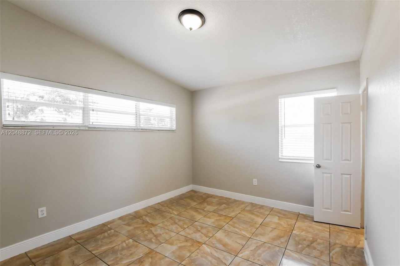 1900 NW 187th St , Miami Gardens, FL 33056 Photo