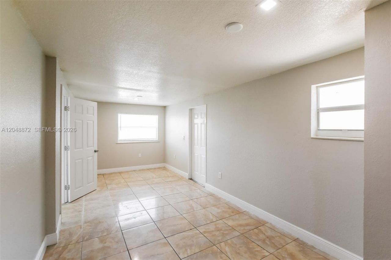 1900 NW 187th St , Miami Gardens, FL 33056 Photo