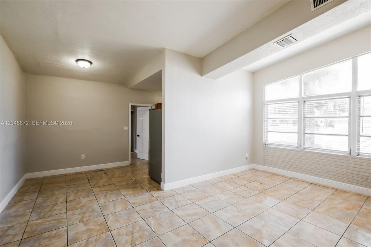 1900 NW 187th St , Miami Gardens, FL 33056 Photo