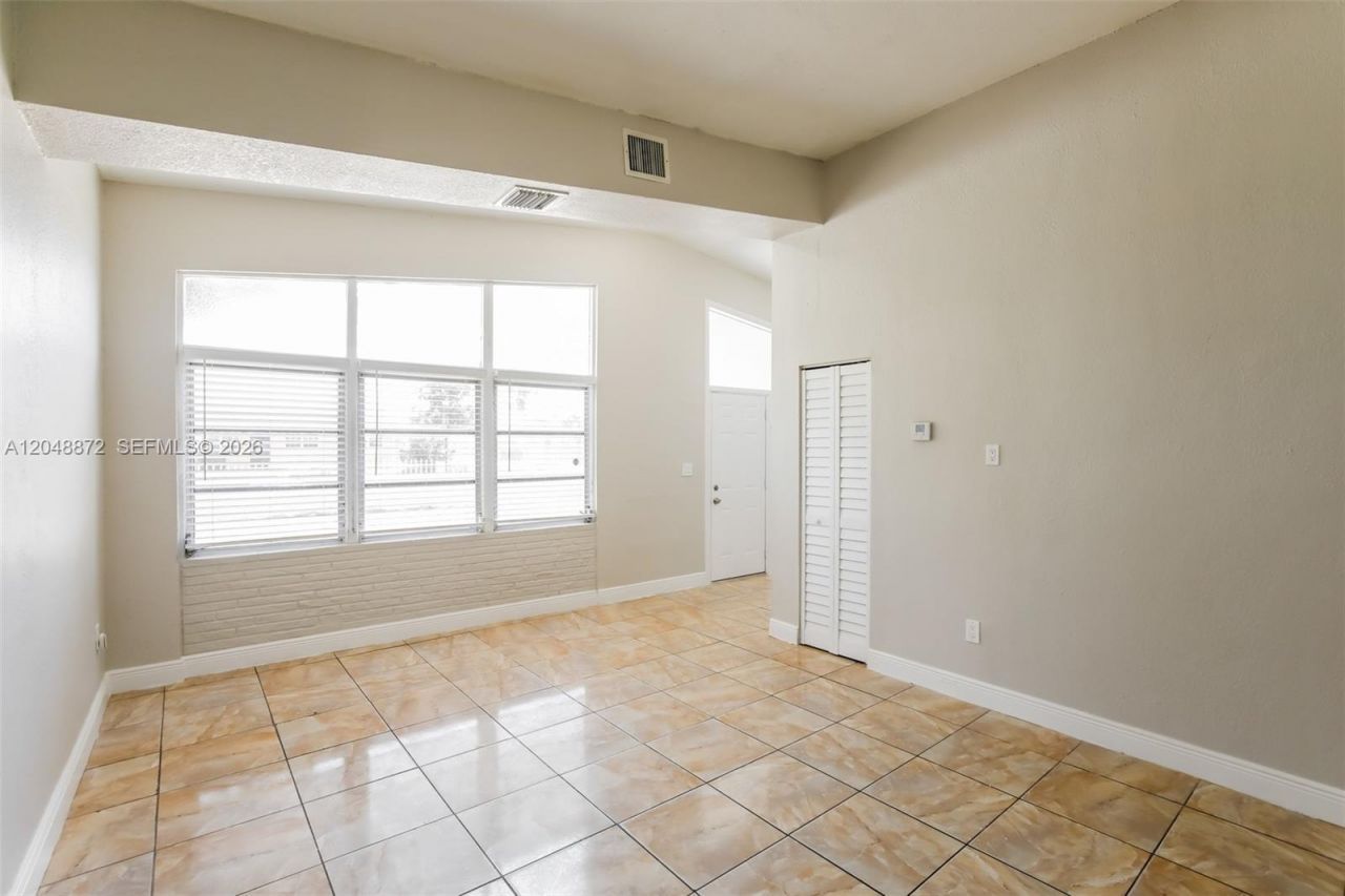 1900 NW 187th St , Miami Gardens, FL 33056 Photo