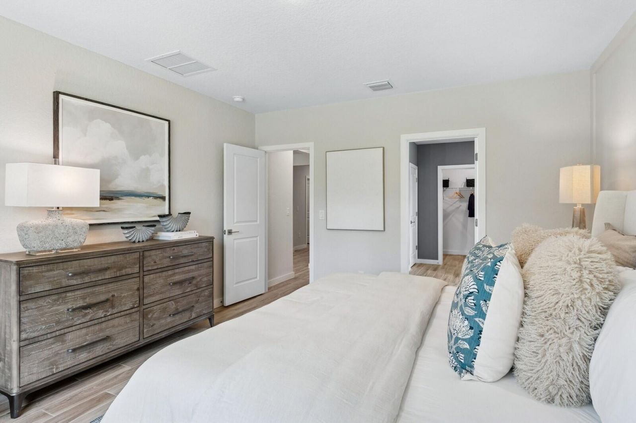 1726 SW Dreyfuss Boulevard, Port Saint Lucie, FL 34953 Photo