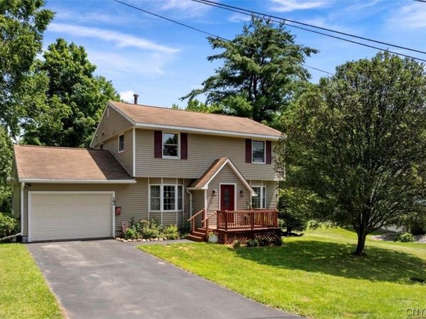 13 Balsam Circle, Whitesboro, NY 13492