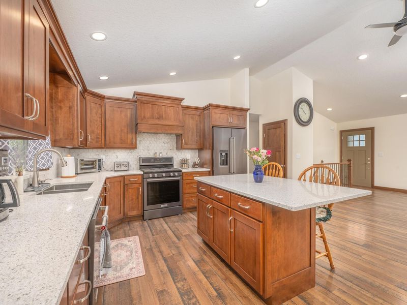 22686 Deal Road, Gambier, OH 43022 Photo 7