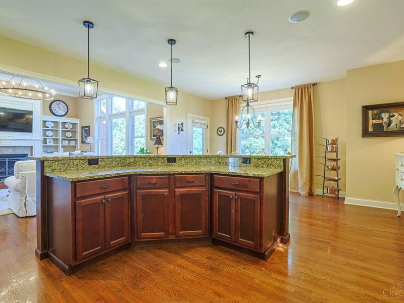 8232 Ascot Glen Court, Liberty Township, OH 45044 Photo 13