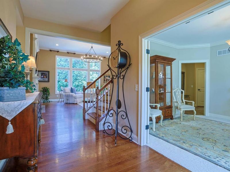 8232 Ascot Glen Court, Liberty Township, OH 45044 Photo 4