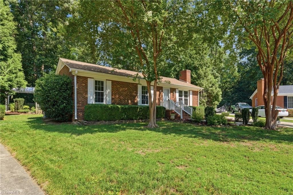 701 Dale Court, Burlington, NC 27215 Main Photo