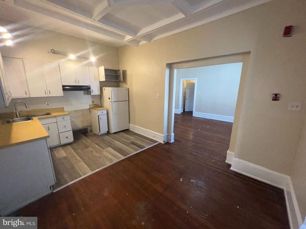 5701 W GIRARD AVENUE, PHILADELPHIA, PA 19131
