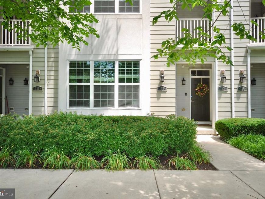 137-a Equestrian Row, Bensalem, PA 19020 Main Photo