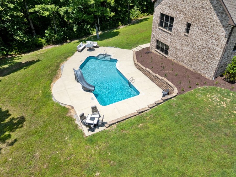 Property Image 95