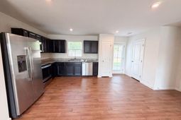 943 Sequoia Drive  photo 4