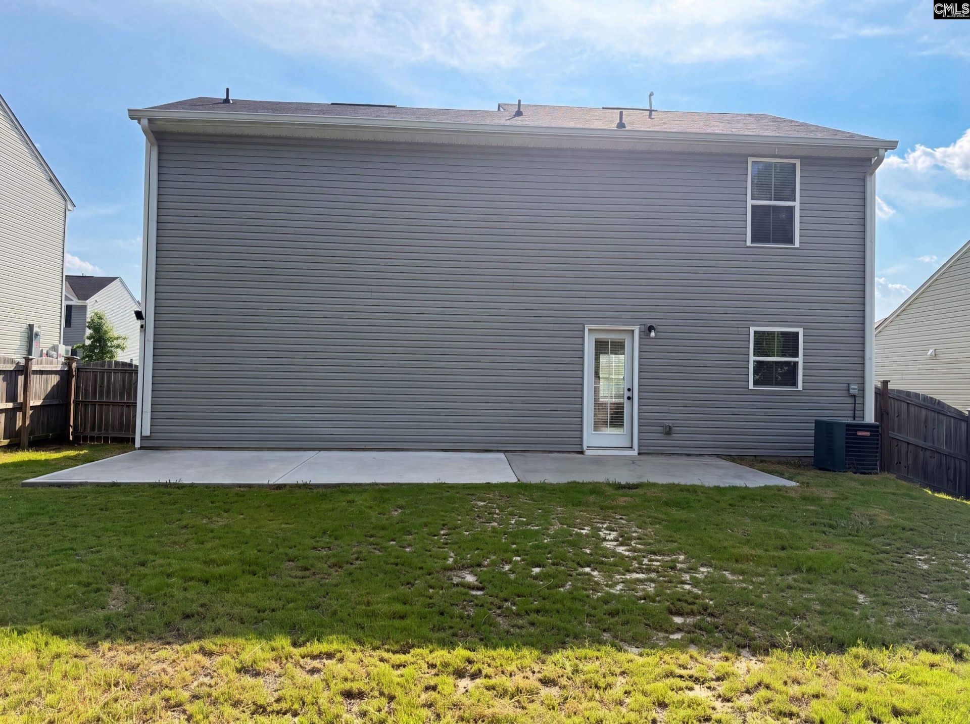 943 Sequoia Drive  Photo 5