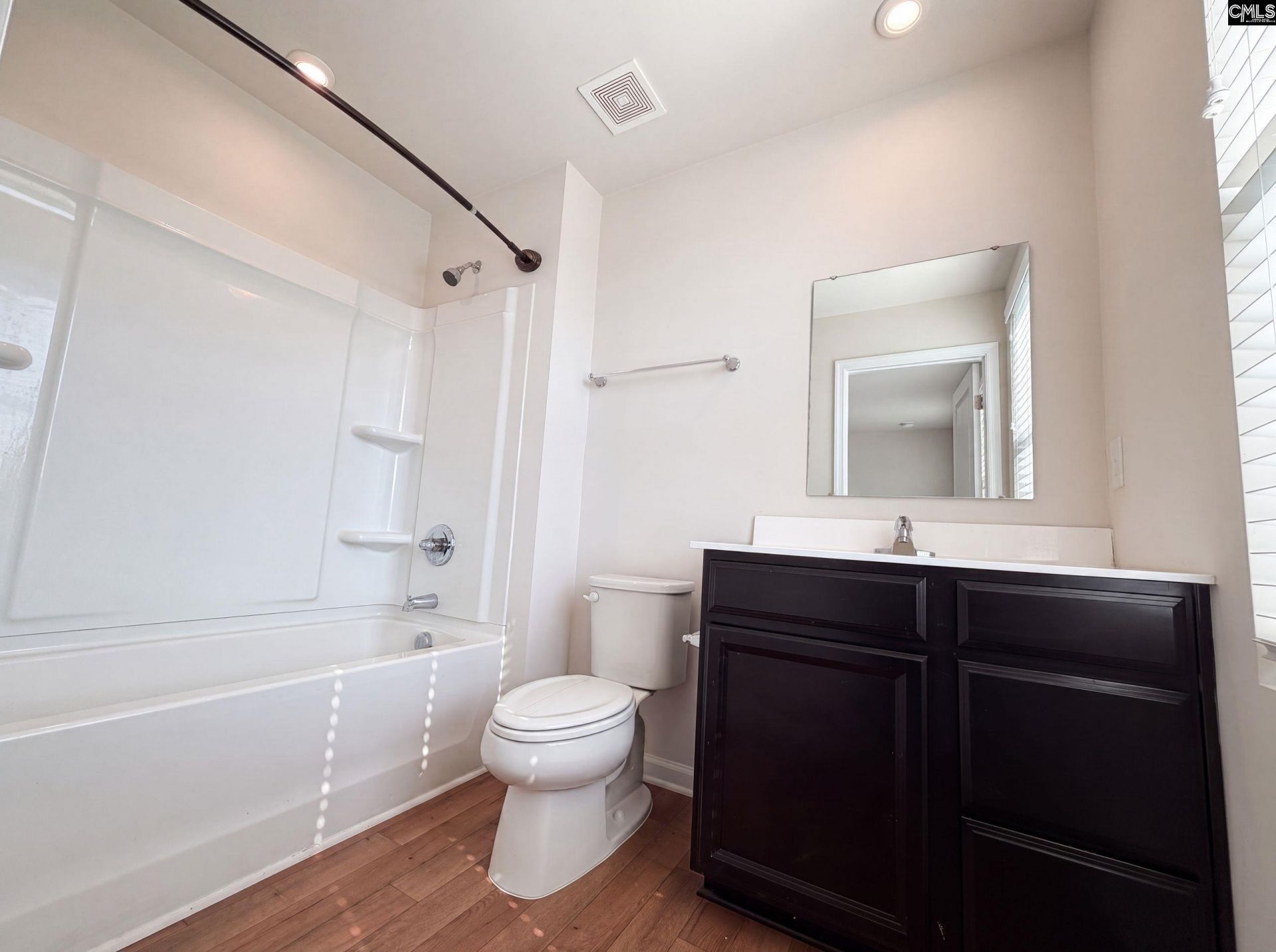 943 Sequoia Drive  Photo 8