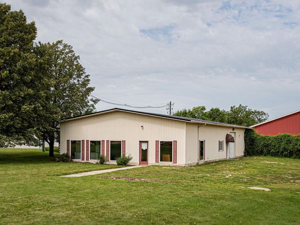 1510 SW 4th Street, Waverly, IA 50677
