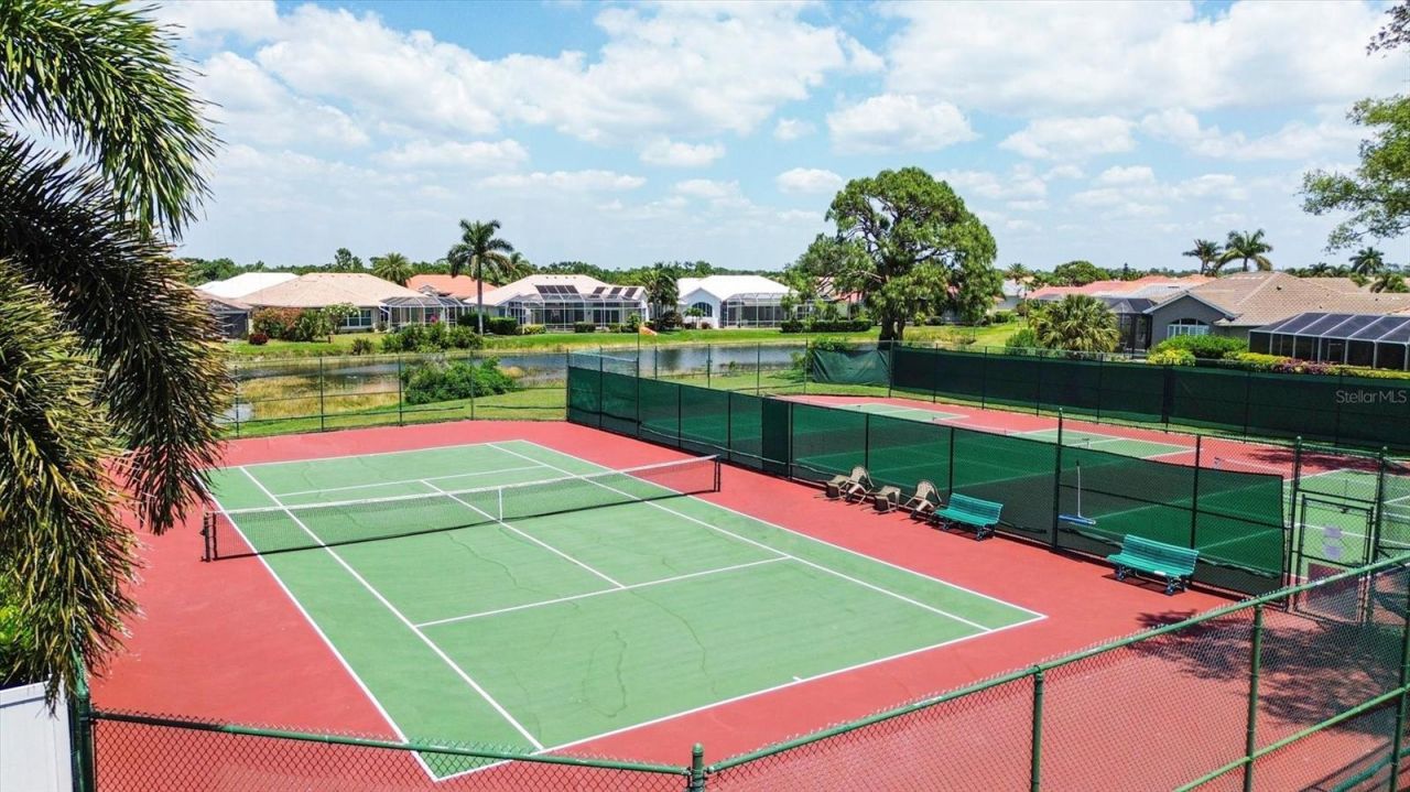 762 Silk Oak Drive , Venice, FL 34293 Photo