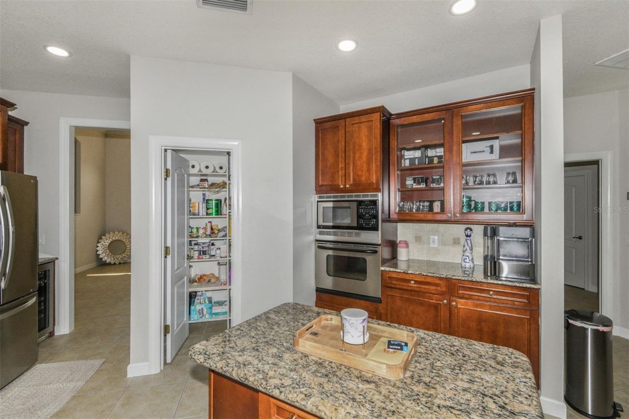 1350 N Circus Terrace , Hernando, FL 34442 Photo