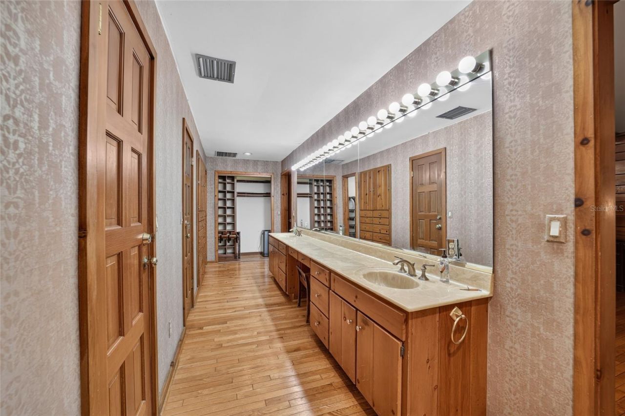 2411 SE 15th Street, Ocala, FL 34471 Photo
