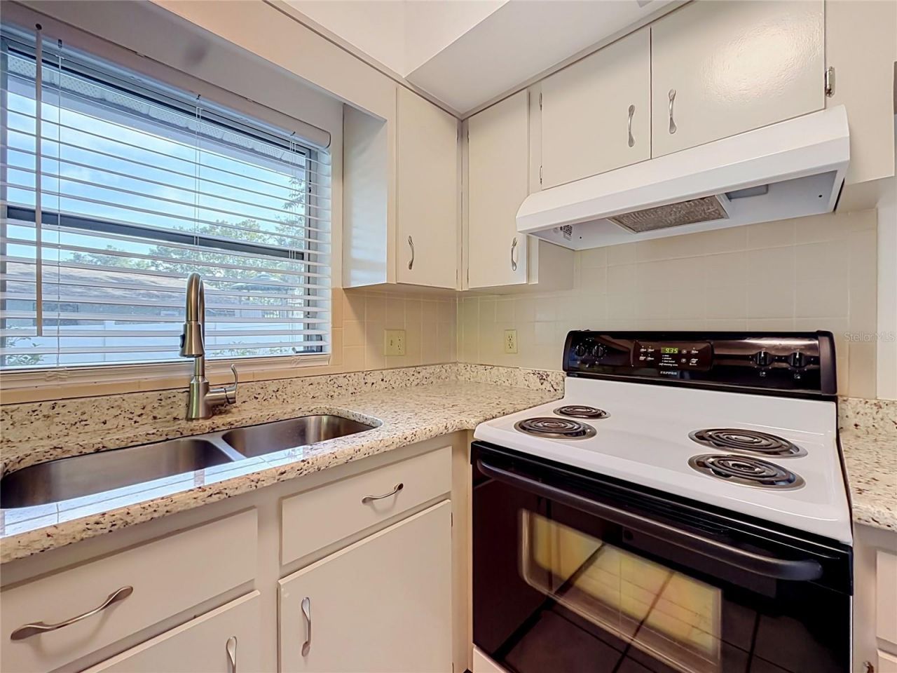 609 Goodyear Avenue , Inverness, FL 34452 Photo