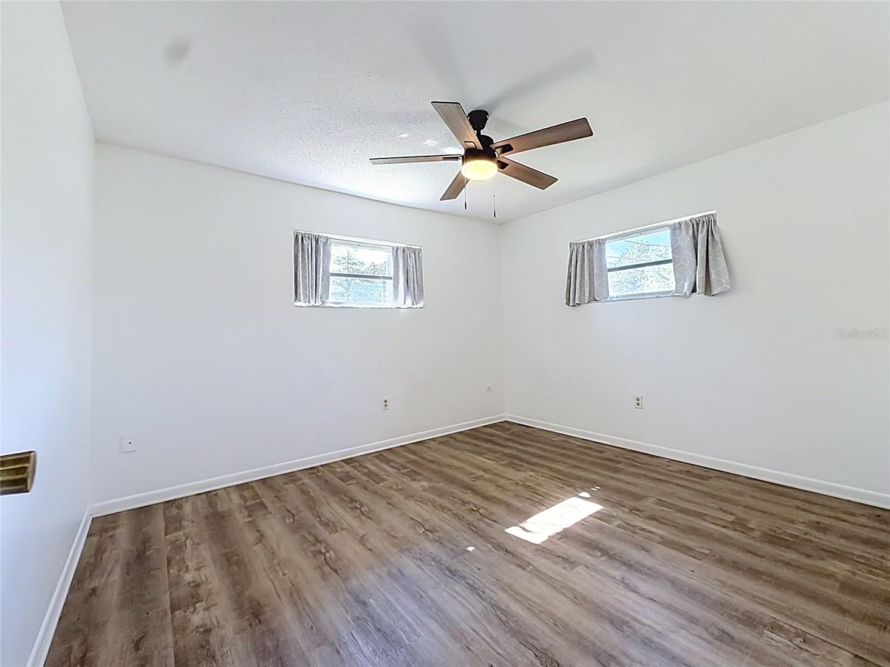 609 Goodyear Avenue , Inverness, FL 34452 Photo