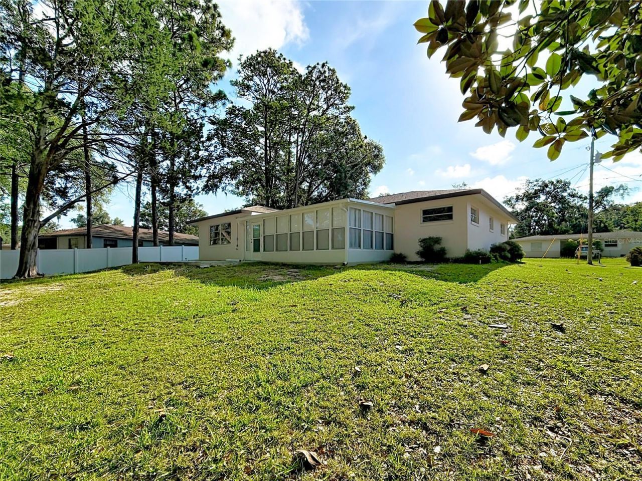 609 Goodyear Avenue , Inverness, FL 34452 Photo