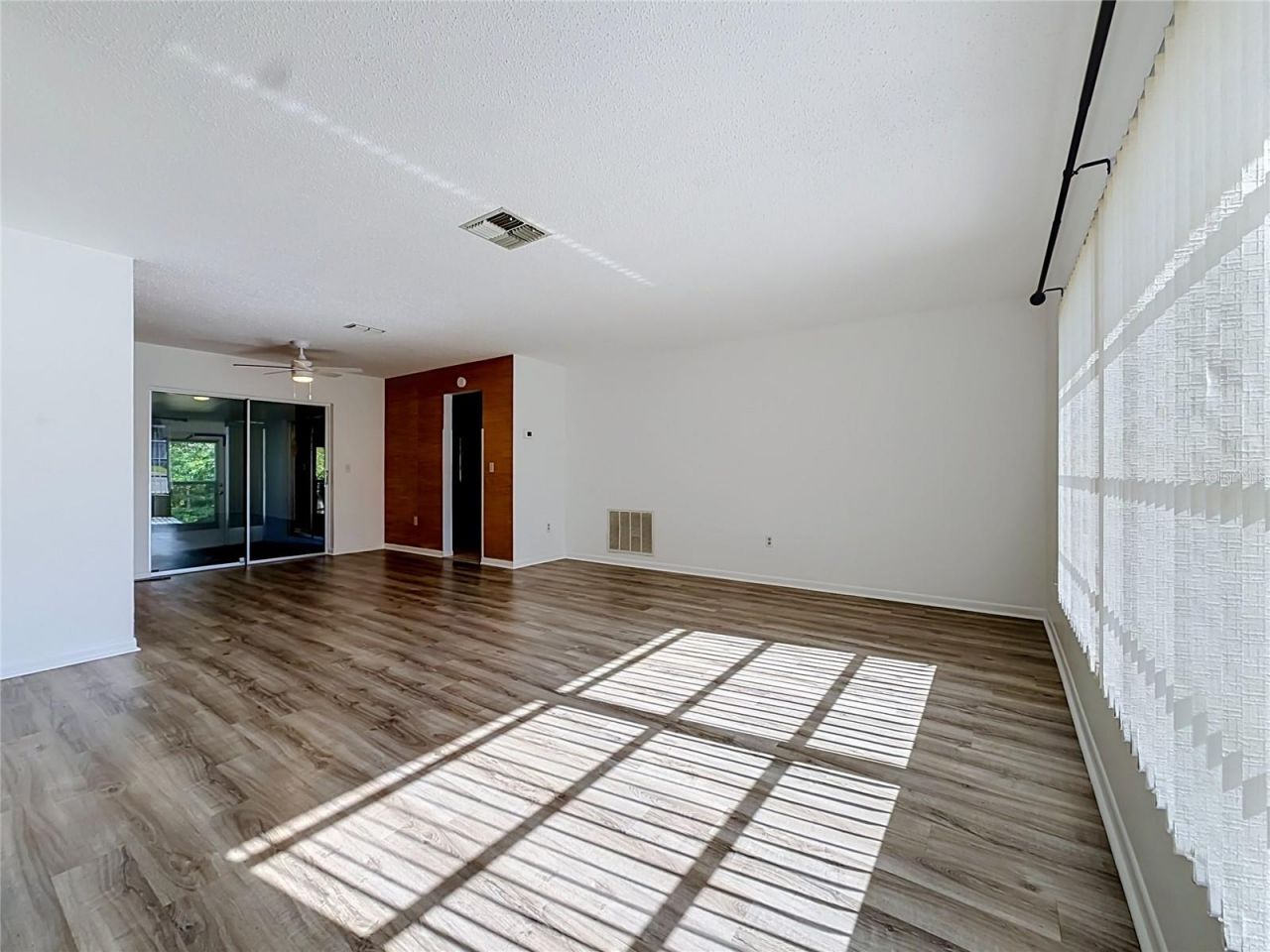 609 Goodyear Avenue , Inverness, FL 34452 Photo