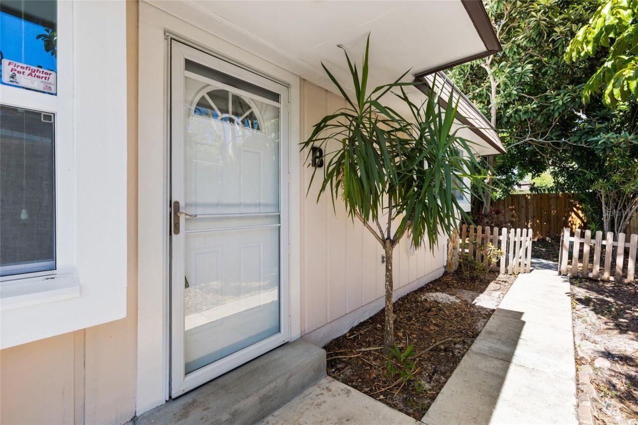 208 Jody Court, Largo, FL 33771 Photo