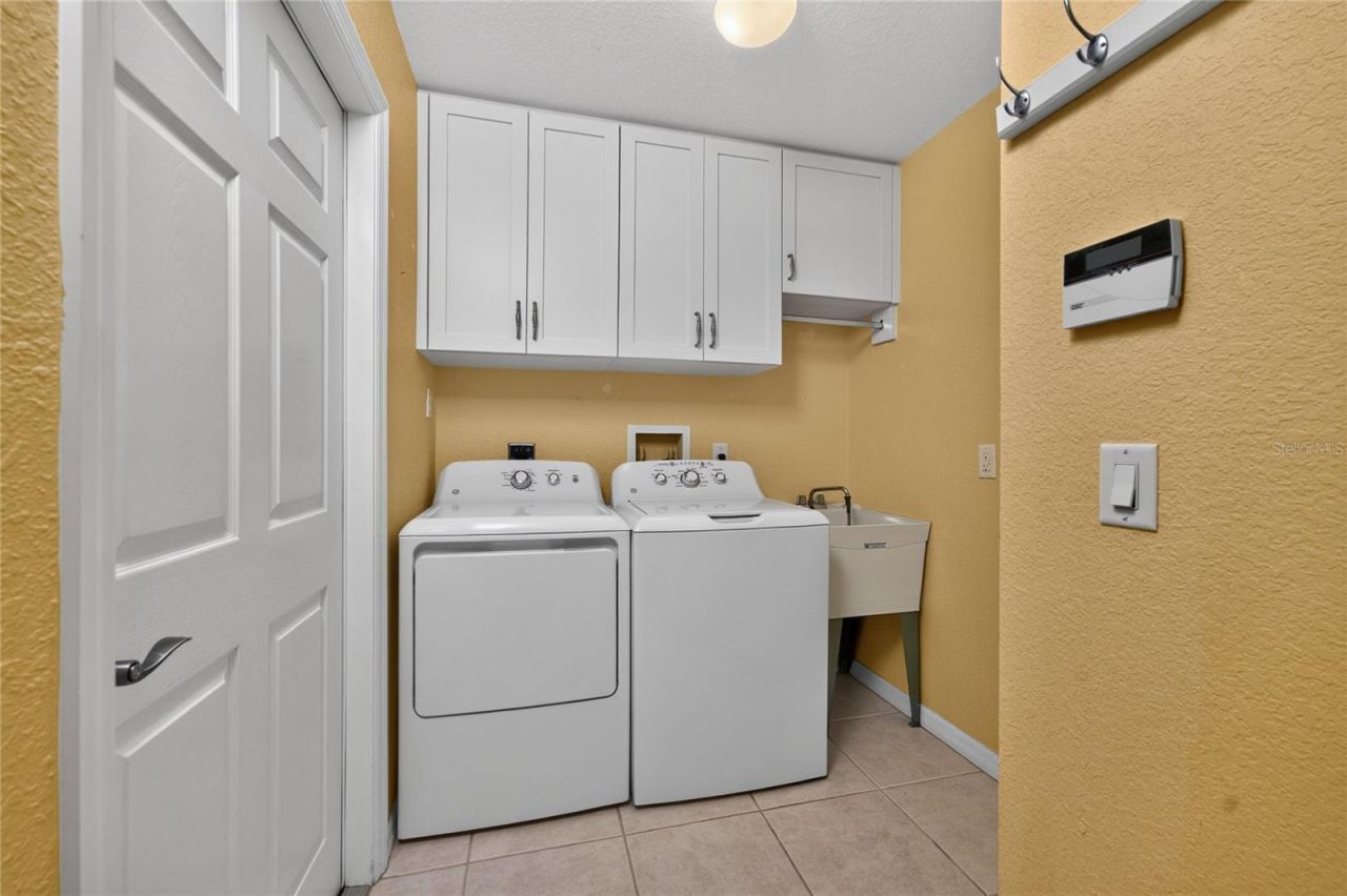 225 Fairway Road , Rotonda West, FL 33947 Photo